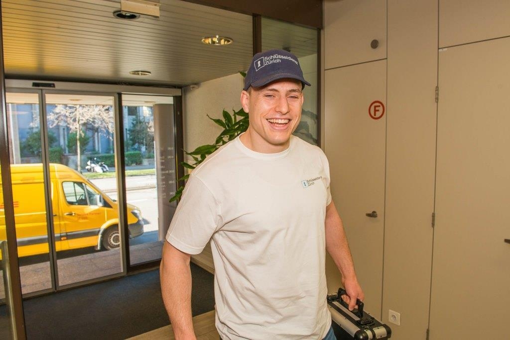 Schlüsseldienst Otto-Stern-Weg Zürich