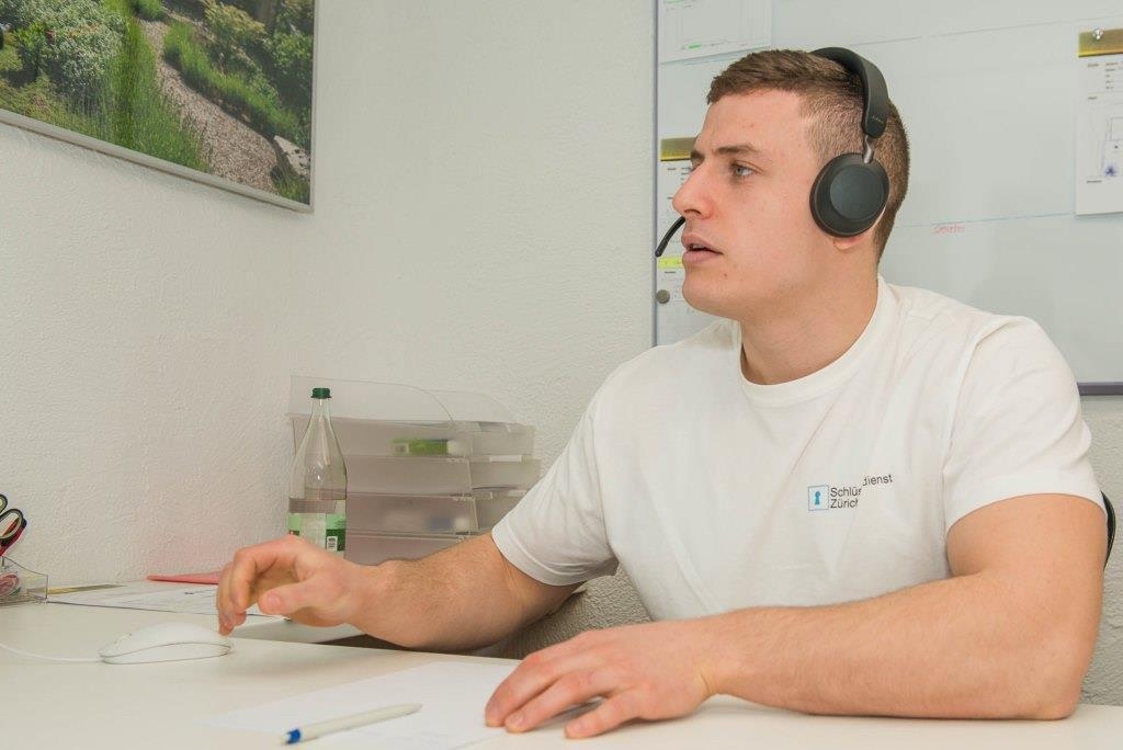 Schlüsseldienst Nagelfluhweg Zürich