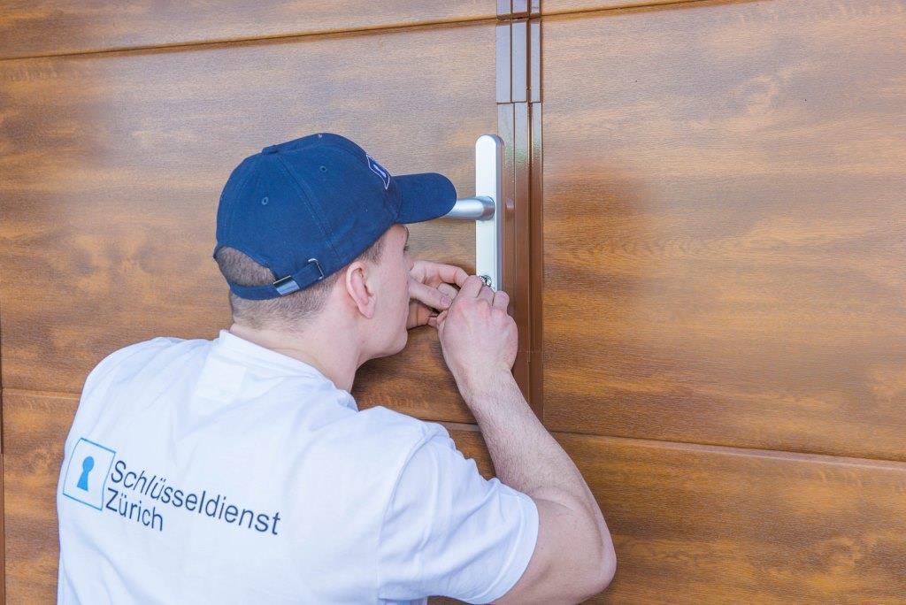 Schlüsseldienst Grossrieglenweg Zürich