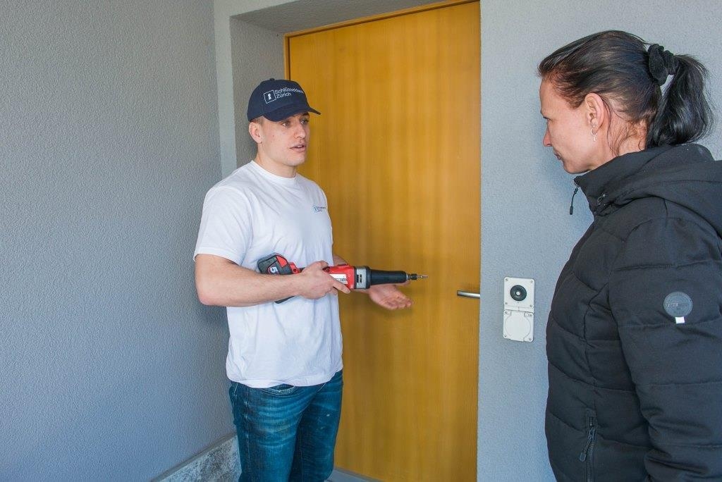 Schlüsseldienst Pflaumenweg Zürich